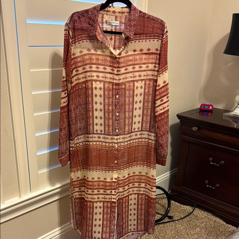 Zara Long Sleeve tunic in Red and Cream EUC
